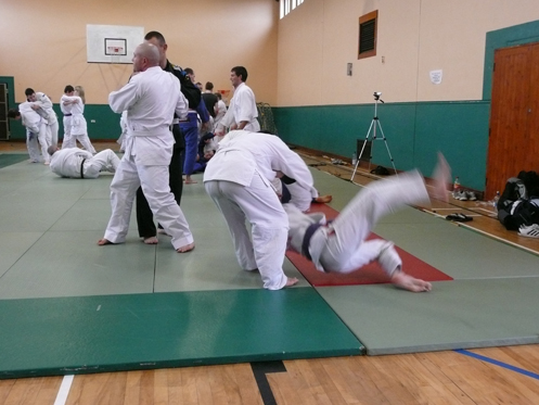 Class doing Koshinage